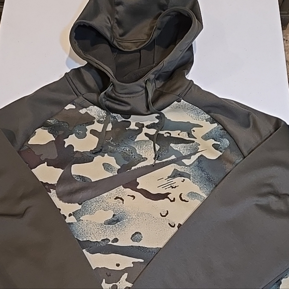 Nike Therma Dri Fit Camo Training Pullover Hoodie Men's Size L